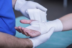 hand care, hand injury, workers compensation, injury, employee safety, employee health
