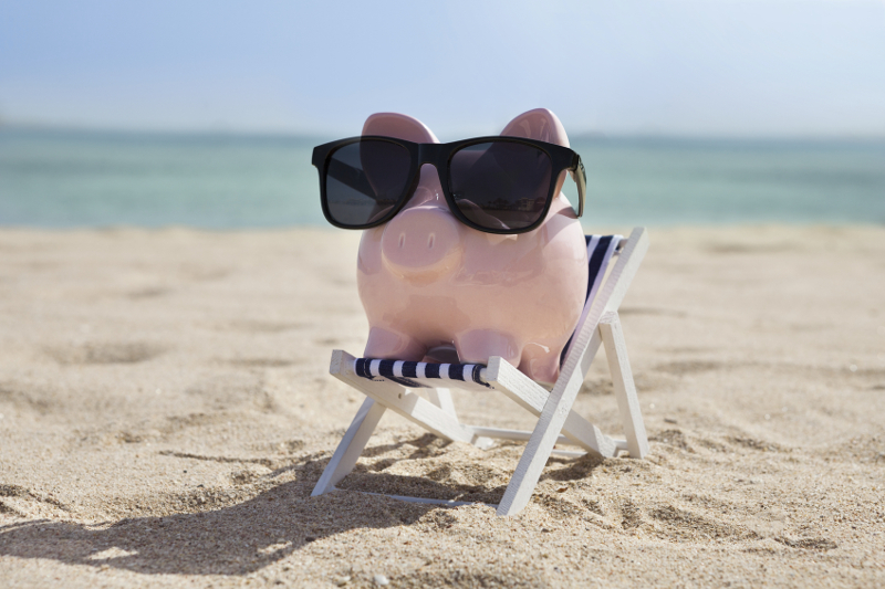 summer, warm weather, beach, piggy bank, facation, finance, summer marketing strategies, summer business, profits,