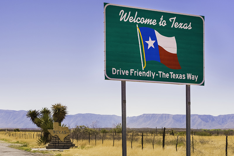 Texas, welcome sign, desert, mountains